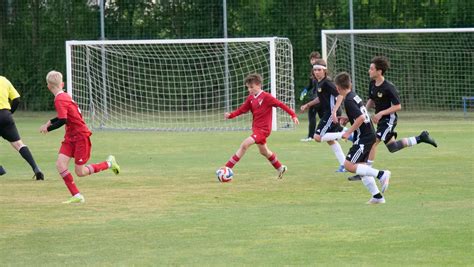 U13-as labdarúgó csapat edzésen