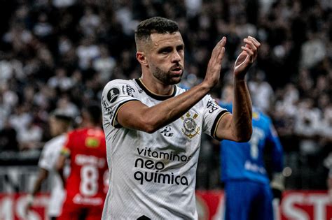 Júnior Moraes gólöröm