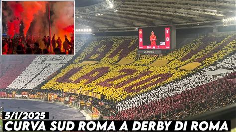Római derbi koreográfia a Curva Sud-on