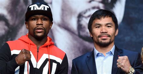 Mayweather védekezése és Pacquiao támadása a kötelek mentén