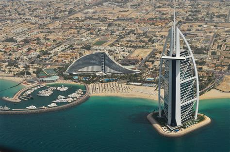 Az Egyesült Arab Emírségek 5 dirhamos bankjegye