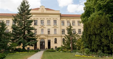 A Rosztovi Állami Építőmérnöki Egyetem épülete