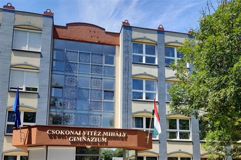 Csokonai Vitéz Mihály Gimnázium épülete Debrecenben