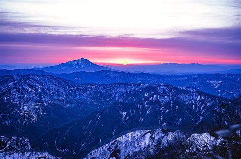 Japán tájkép szamurájjal
