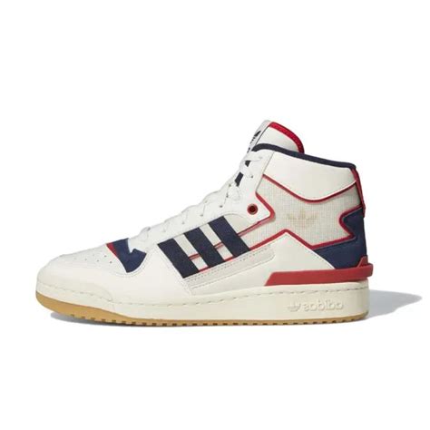 Adidas Forum cipő a 80-as évekből