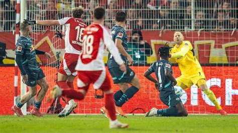 Bundesliga mérkőzés labdával