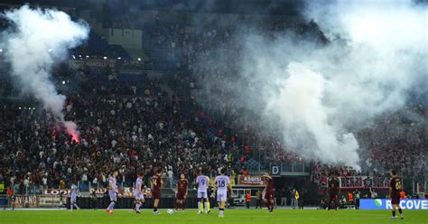 Az AS Roma szurkolói a Stadio Olimpicóban