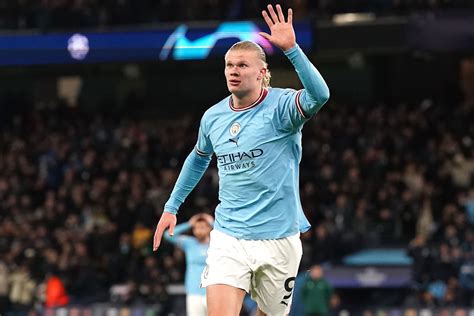 Erling Haaland Manchester City mezben
