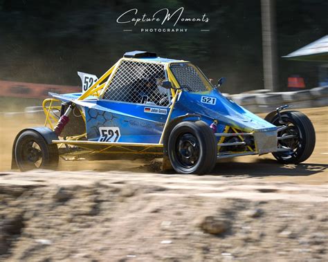 Különböző autocross buggy kategóriák illusztrációja