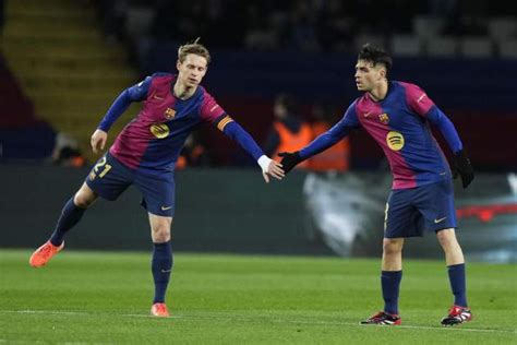 Frenkie de Jong bokasérülése és Pedri izomhúzódása