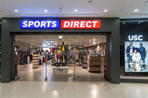 Sports Direct online áruház felülete