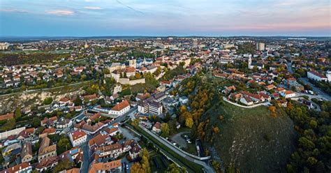 Veszprém látképe és a Balaton