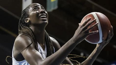 Alyssa Thomas és az USK Praha a Női Euroligában
