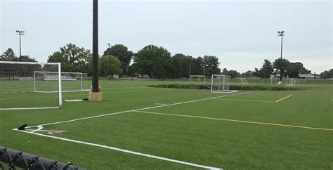 focipálya a mérkőzés alatt