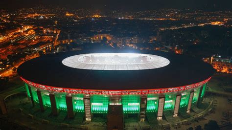 A 2008-as moszkvai Bajnokok Ligája döntő stadionja, a Luzsnyiki Aréna