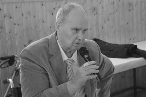 Kékesi István, játékvezetőként a pályán