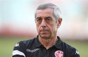 Alain Giresse középpályásként