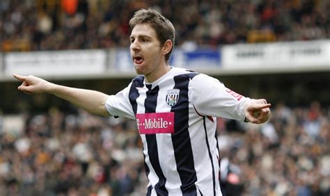 Gera Zoltán mozdulatban a West Bromwich Albion mezében