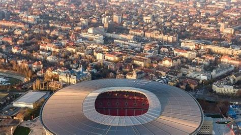 Puskás Aréna madártávlatból egy mérkőzés előtt
