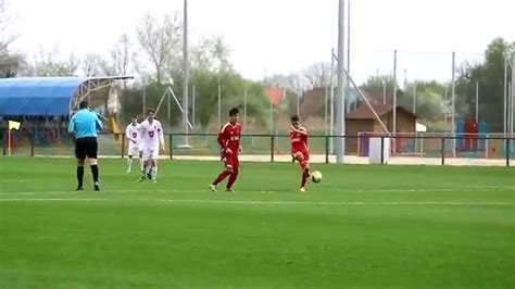 U17 labdarúgó mérkőzés pillanatképe