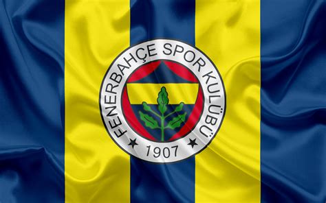 Fenerbahçe szurkolók a stadionban