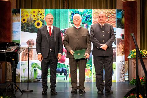 Erdősi Gyula és Gusztafik Péter, a két csapat vezetőedzője