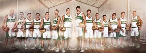Face Team akrobatikus kosárlabda előadás