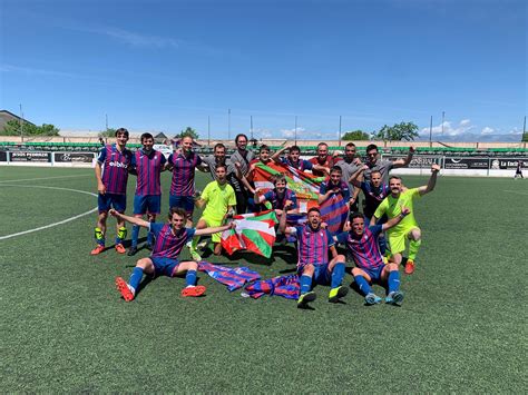 SD Eibar labdarúgócsapat stadionja meccs közben