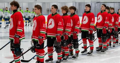 Magyar U16 jégkorong válogatott meccs közben