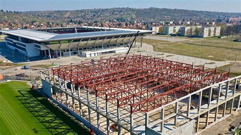 A DVTK Multifunkciós Sportcsarnok építés alatt