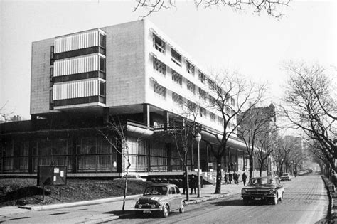 Az MLSZ székházának egykori épülete a Római-parton