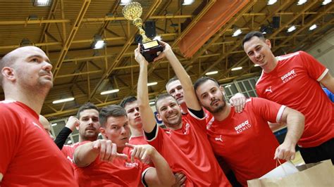 A Videoton csapatünneplése a 2006-os kupagyőzelem után