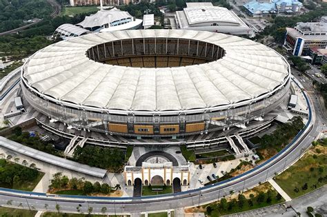 A Bukit Jalil Nemzeti Stadion futurisztikus építészete és behúzható tetője