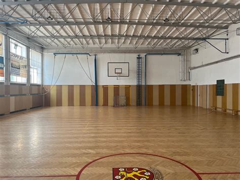 Modern tornaterem belső képe
