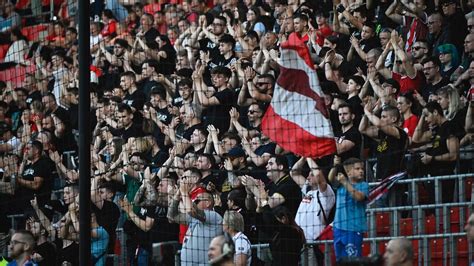 Debrecen Ultra szurkolók