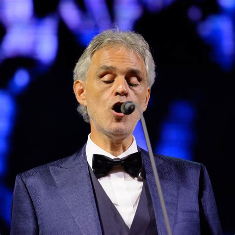Andrea Bocelli a színpadon