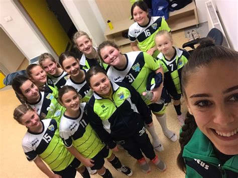 Ceglédi KK SE Kék Cápák U16-os csapatképe
