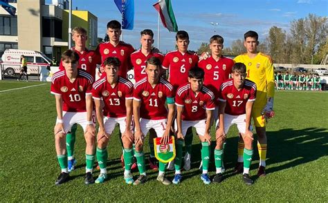Magyarország U18-as válogatottja támadásban a mérkőzésen