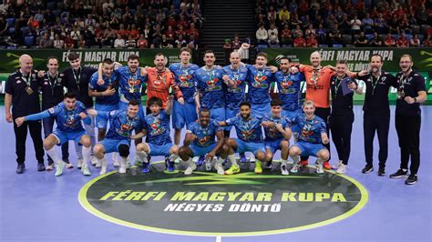 MOL Tatabánya: Magyar Kupa bronzérem ünneplése