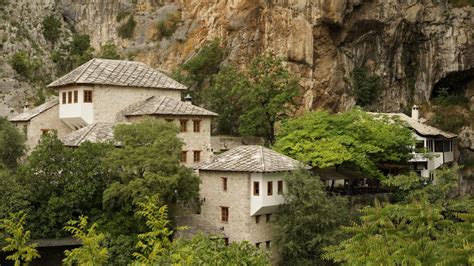 A blagaji Dervisek háza és a Buna forrása