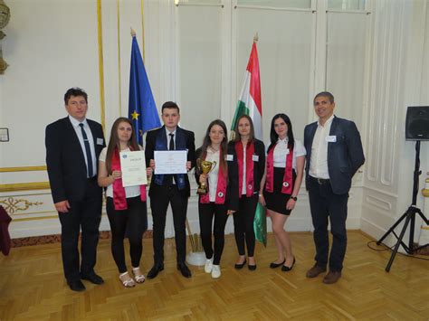 Szolnoki Főiskola RKSI csapata akcióban