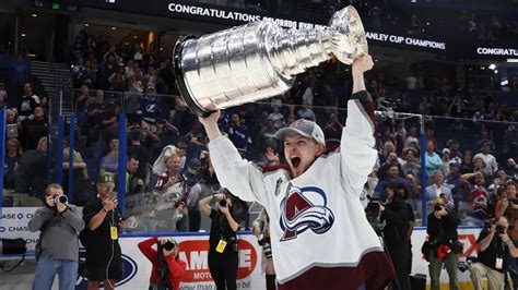 NHL logó és Stanley Kupa