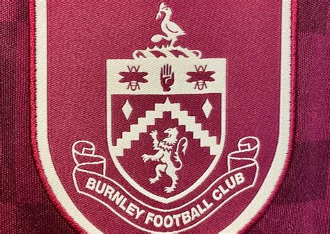 Burnley városképe napkeltekor