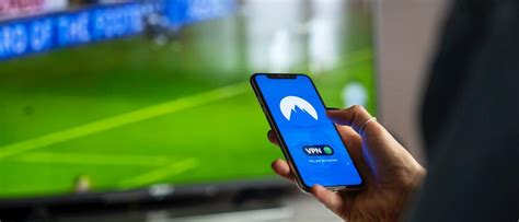 Mobiltelefonon nézett élő sportközvetítés
