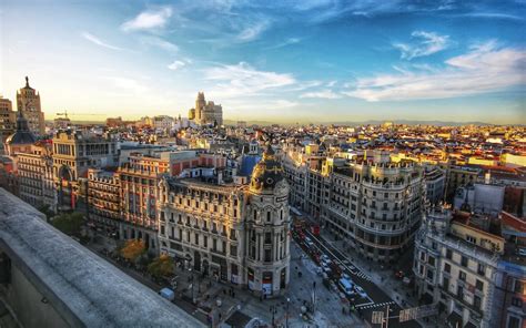 Gran Via épületei