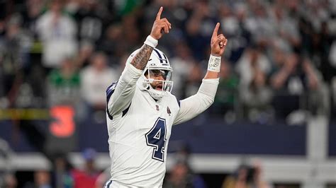 Dak Prescott ünnepli új szerződését