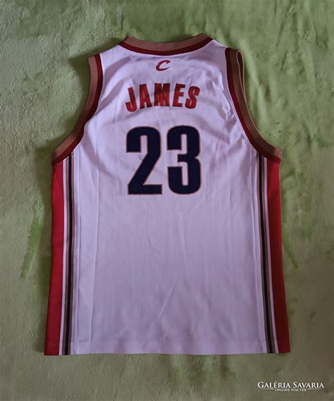 Online piactér és NBA mez hirdetések