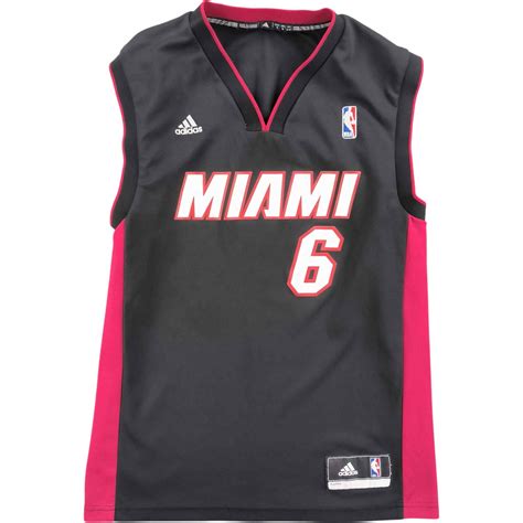 NBA mez árak összehasonlítása