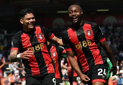 Az AFC Bournemouth régi és új logója