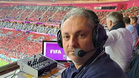 Hajdú B. István sportriporter munka közben